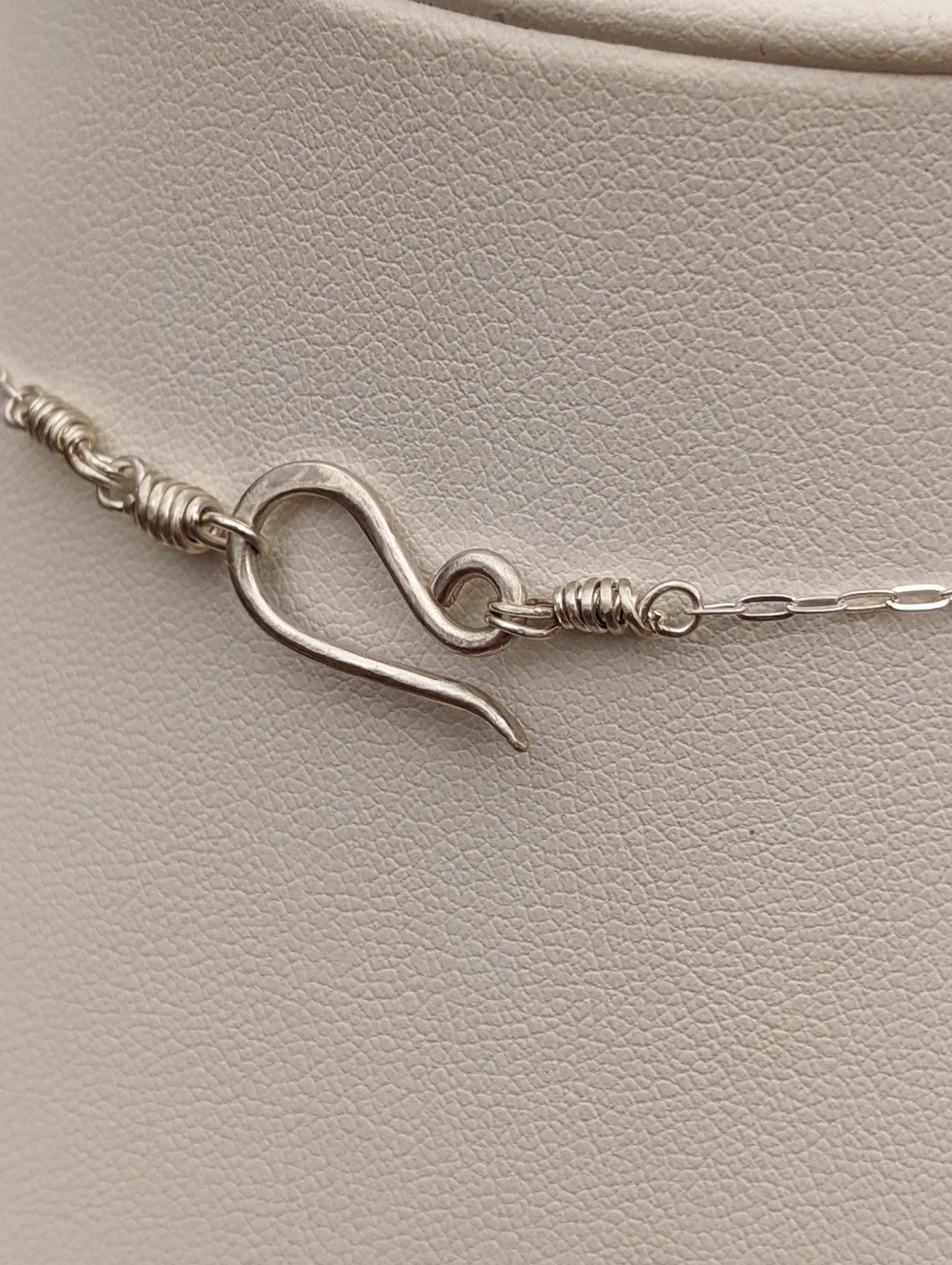 Sterling Silver Horse Pendant-925-Chain Necklace-Carved Red Jasper Gemstone - Picture 12 of 17
